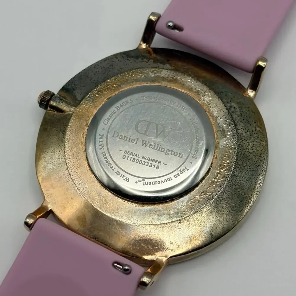 Daniel Wellington silver purple